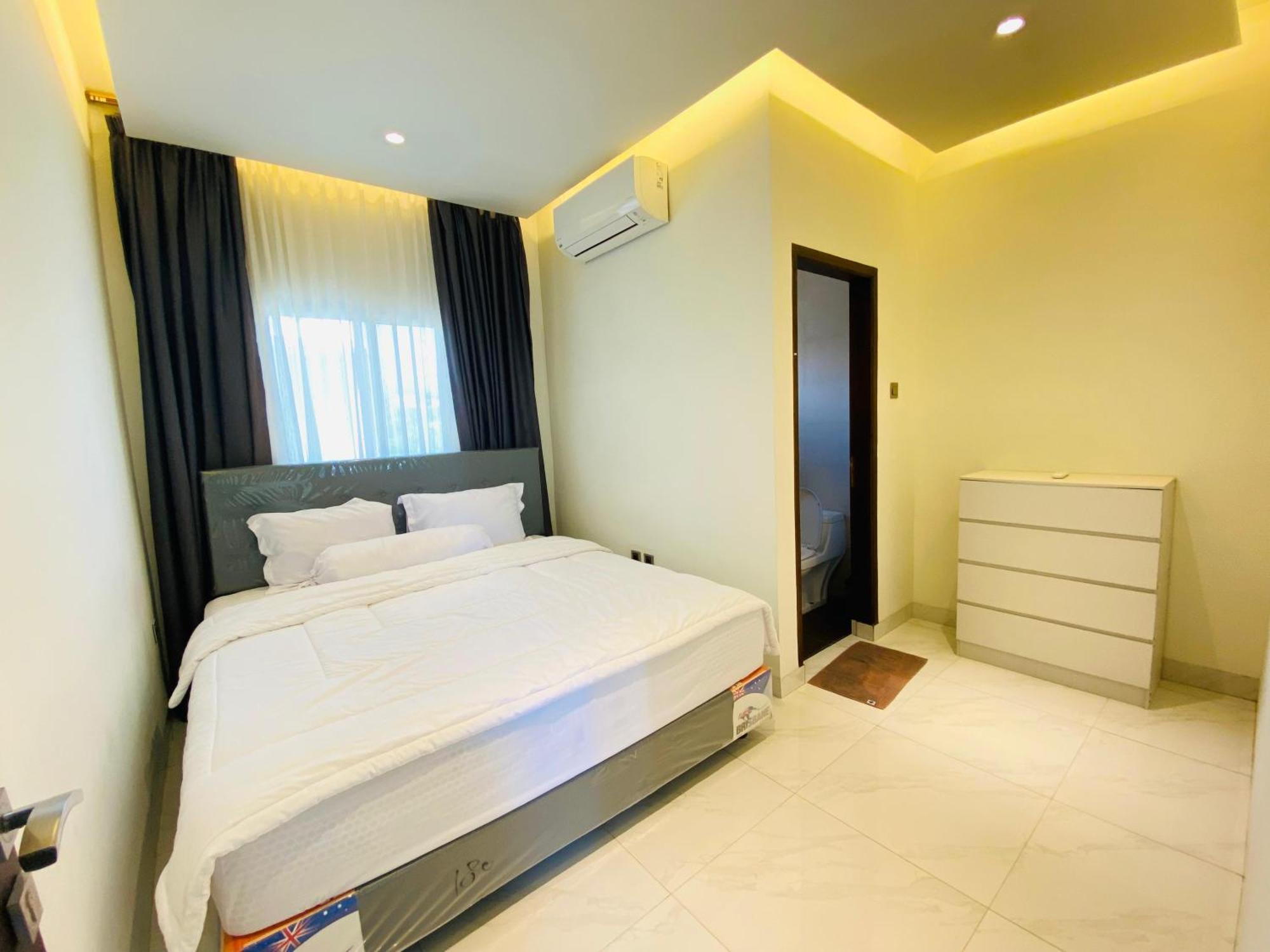 Villa Imperial Diamond Cibadak  외부 사진