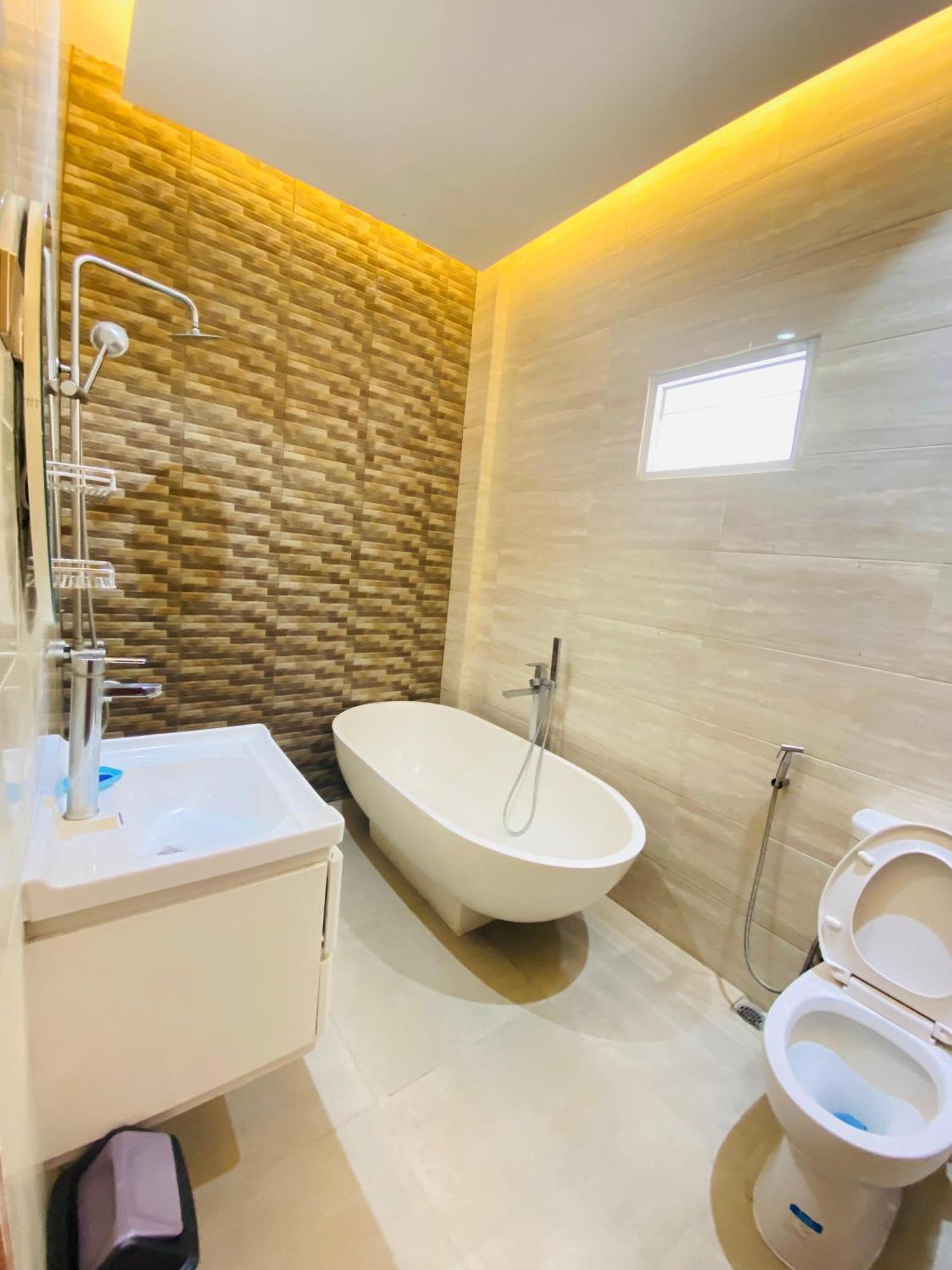 Villa Imperial Diamond Cibadak  외부 사진